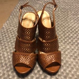BCBGeneration Brown high heels